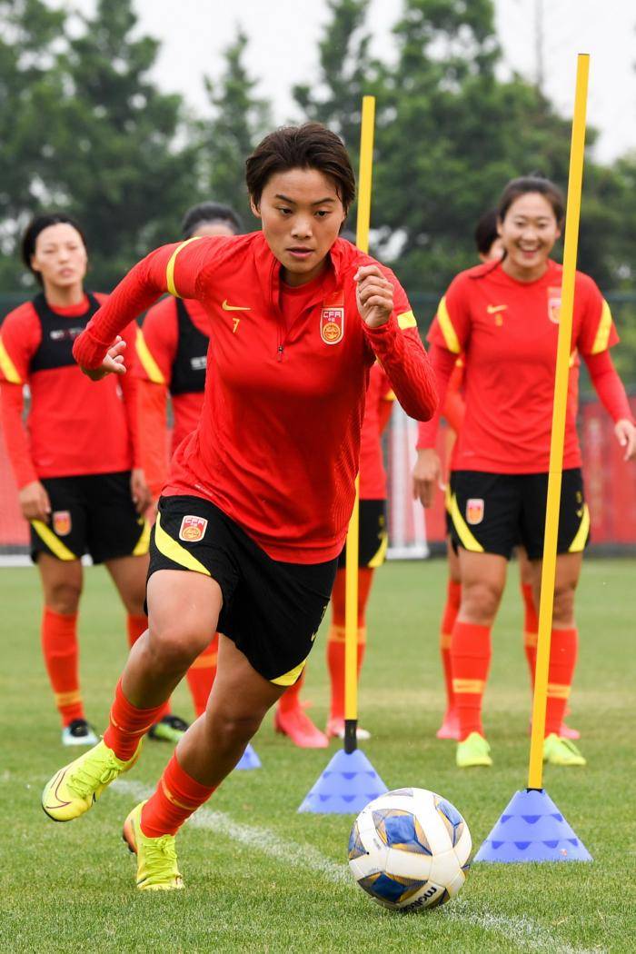 北朝鲜女足奋力拼搏,成功晋级的简单介绍 北朝鲜女足奋力拼搏,成功晋级的简单介绍