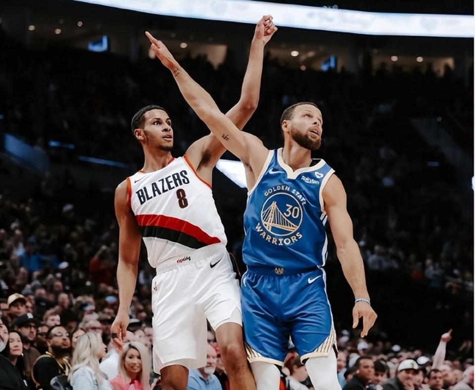 开拓者主场击败鹈鹕,迎来两连胜 开拓者主场击败鹈鹕,迎来两连胜