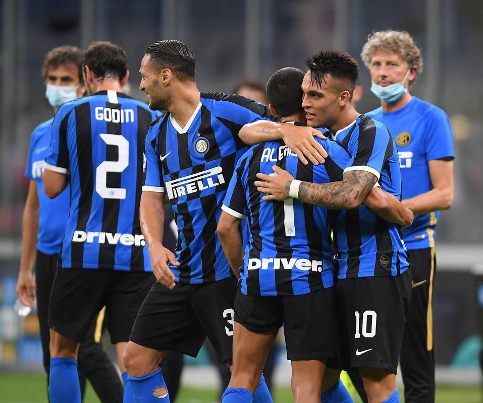 国际米兰主场迎战桑普多利亚,取得胜利 国际米兰主场迎战桑普多利亚,取得胜利